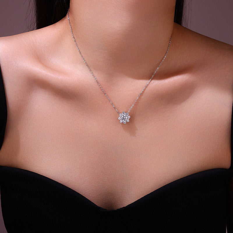 Éclat Central, 18K White Gold–Plated S925 Sterling Silver Moissanite Floral Pendant Necklace