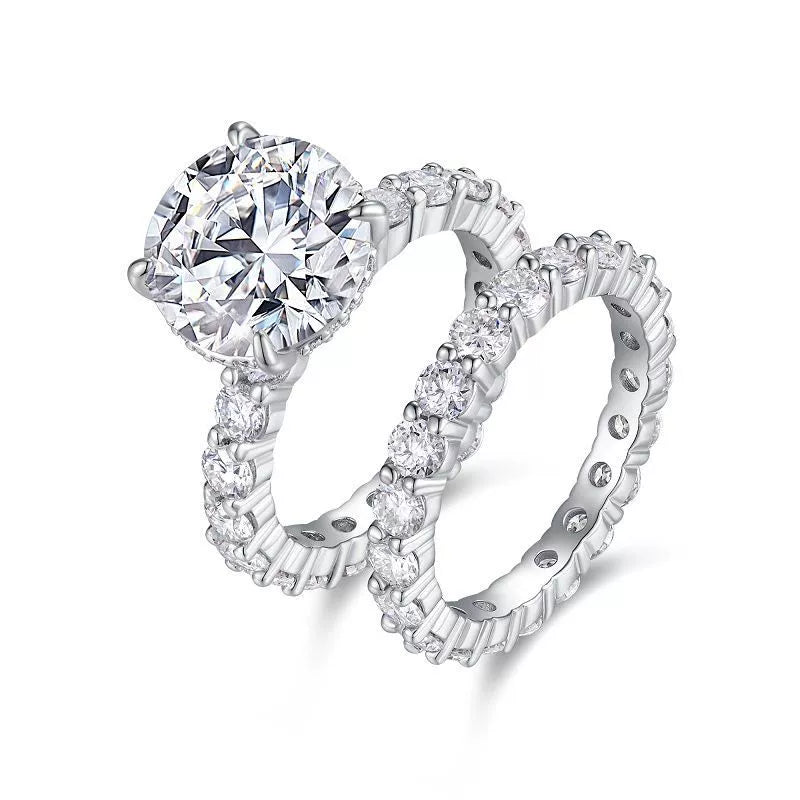Éclat Majesté, 18k White Gold-Plated S925 Sterling Silver 5ct + 61 Moissanite Engagement Ring