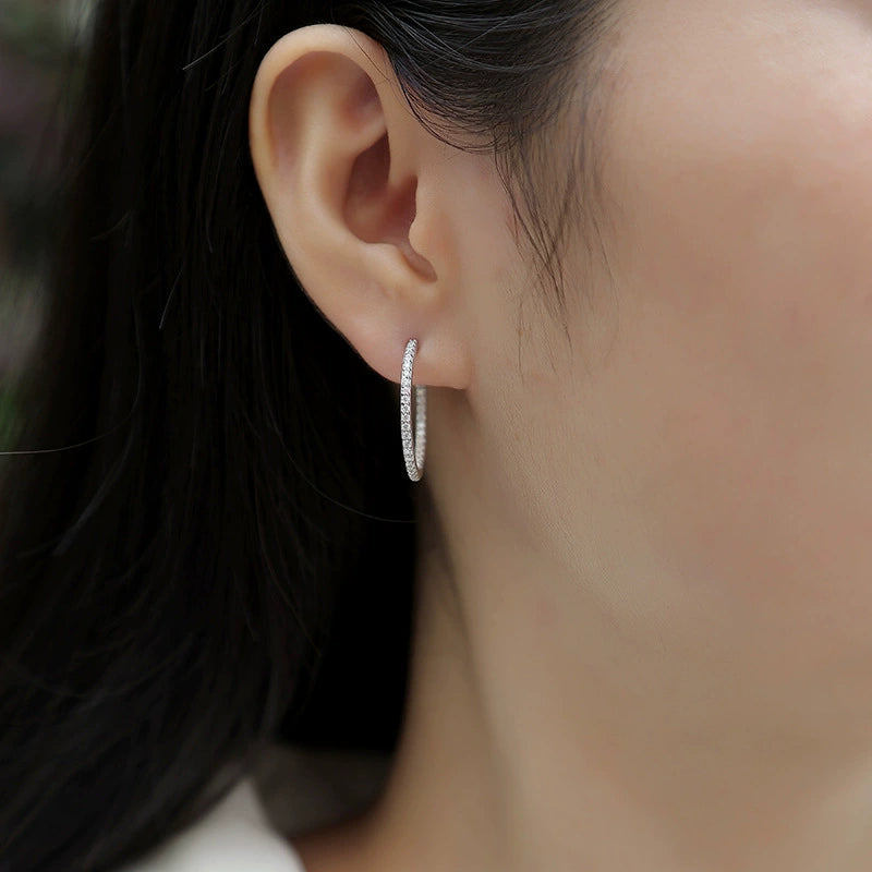 Ligne Infinie, 18k White Gold-Plated S925 Sterling Silver 0.74ct Moissanite Hoop Earrings