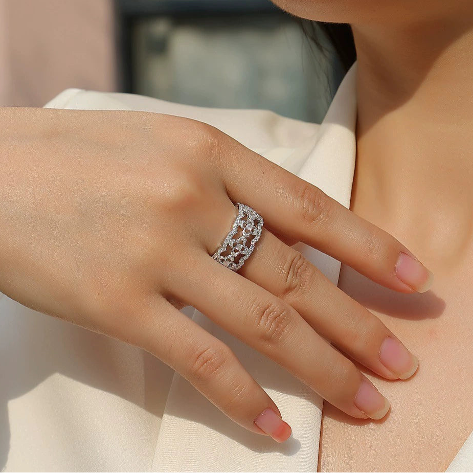 Dentelle Éternelle, 18k White Gold-Plated S925 Sterling Silver Moissanite Statement Ring