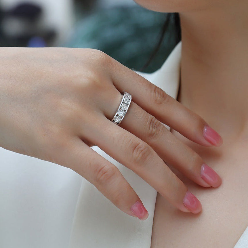 Éclat Souverain, 18k White Gold-Plated S925 Sterling Silver Moissanite Ring