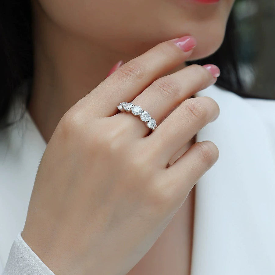 Éternelle Cinq, 18k White Gold-Plated S925 Sterling Silver Moissanite Wedding Ring