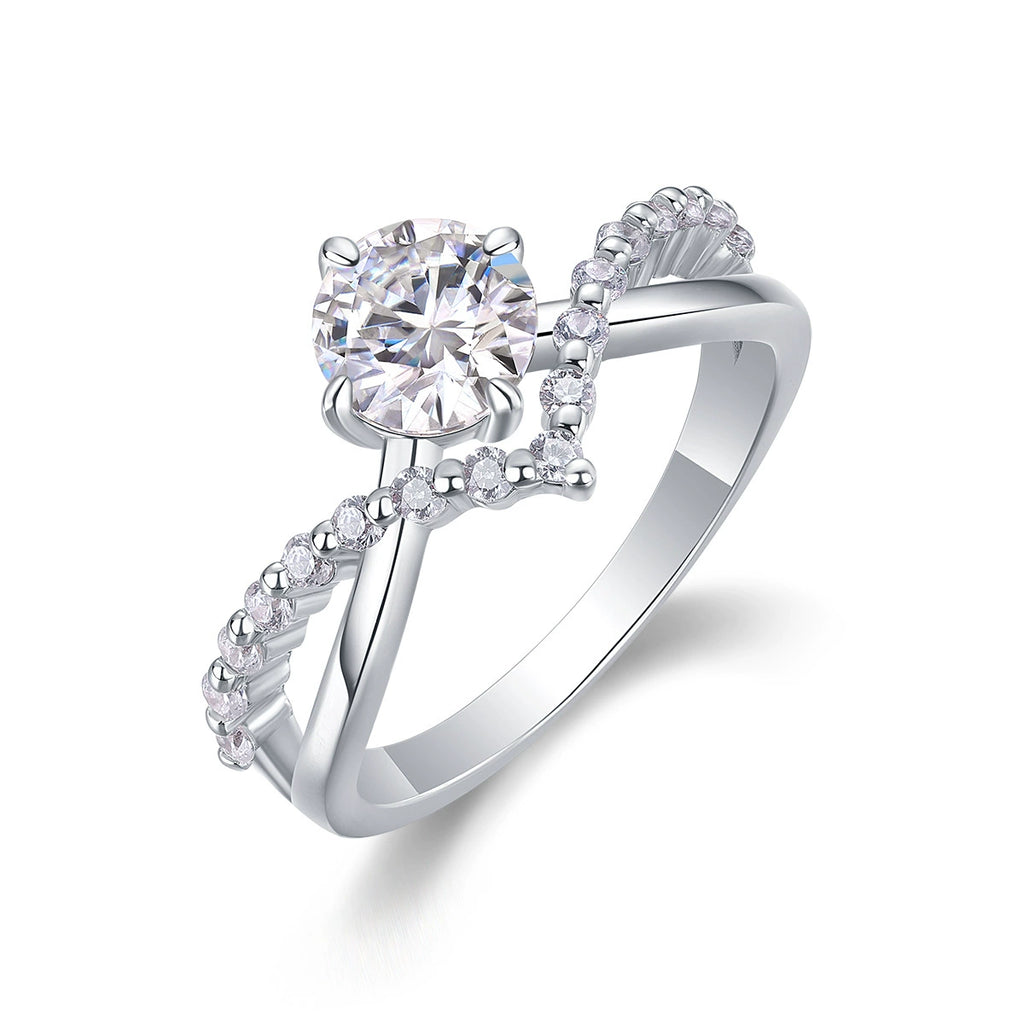 Nœud de Lumière, 18k White Gold-Plated S925 Sterling Silver 1.0ct Moissanite Engagement Ring