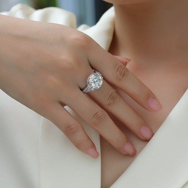 Majesté Éternelle, 18k White Gold-Plated S925 Sterling Silver 5ct + 68 Stone Moissanite Engagement Ring