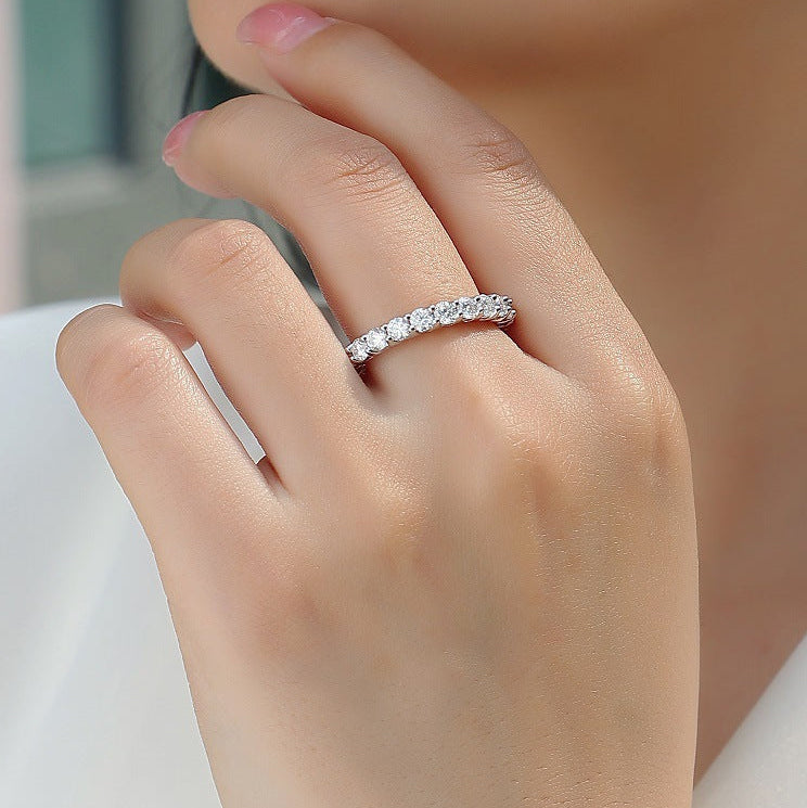 Tressé Lumière, 18k White Gold-Plated S925 Sterling Silver 3mm Moissanite Luxury Wedding Band