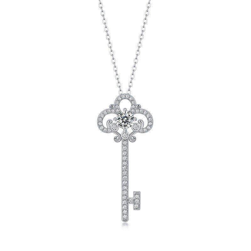 Clé Éternelle, 18k White Gold-Plated S925 Sterling Silver 0.5ct Moissanite Pendant Necklace