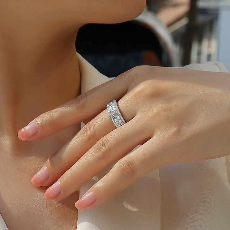 Majesté Pavé, 18k White Gold-Plated S925 Sterling Silver Moissanite Statement Ring
