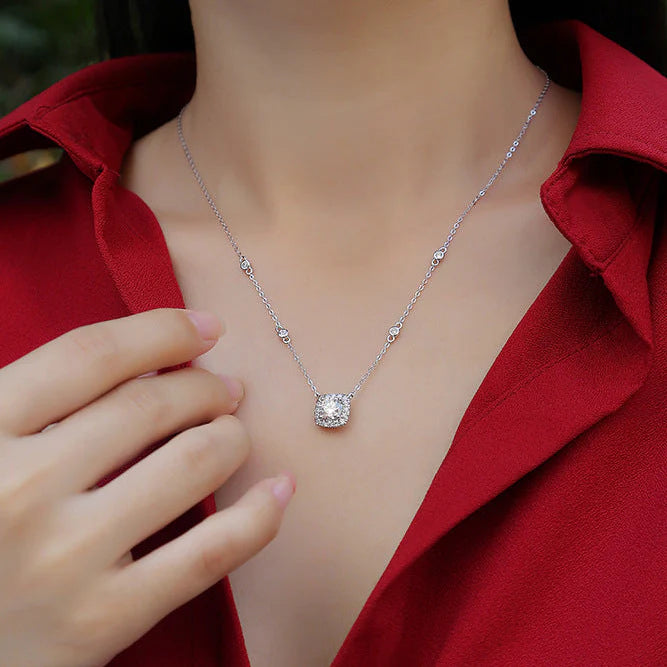 Constellation Lumière, 18K White Gold-Plated S925 Sterling Silver Moissanite Pendant Necklace Collection