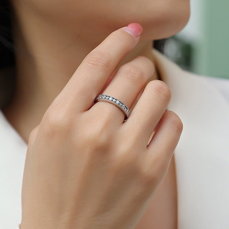 Clarté Éternelle — Gold-Plated S925 Sterling Silver 1.29ct Moissanite Wedding Band