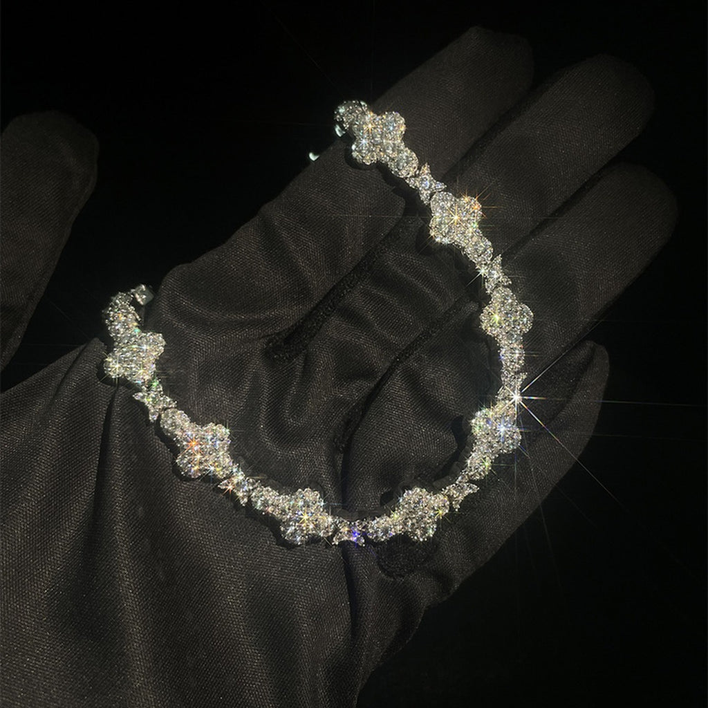 Full Moissanite Tennis Bracelet close-up bracelet detail view