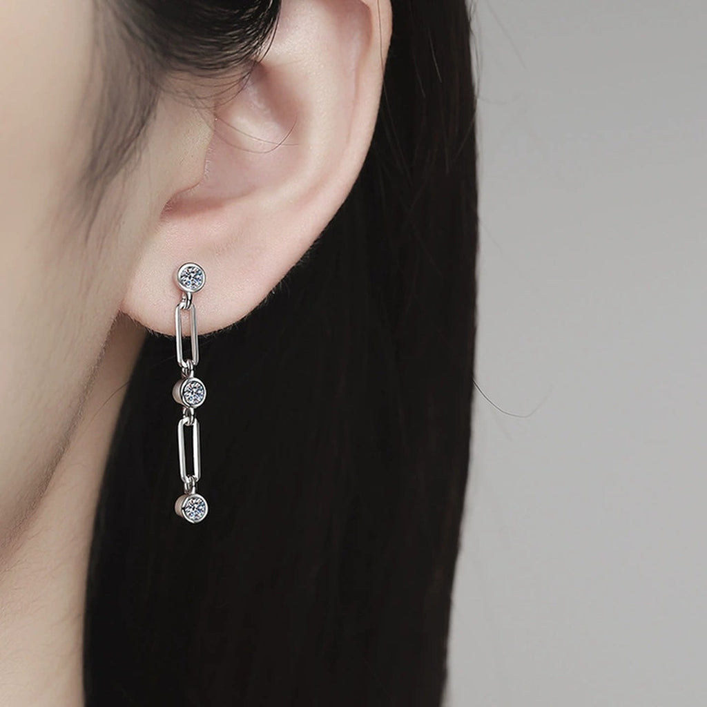 Link Chain Moissanite Drop Earrings in White Gold-Plated S925 Sterling Silver close-up product detail view