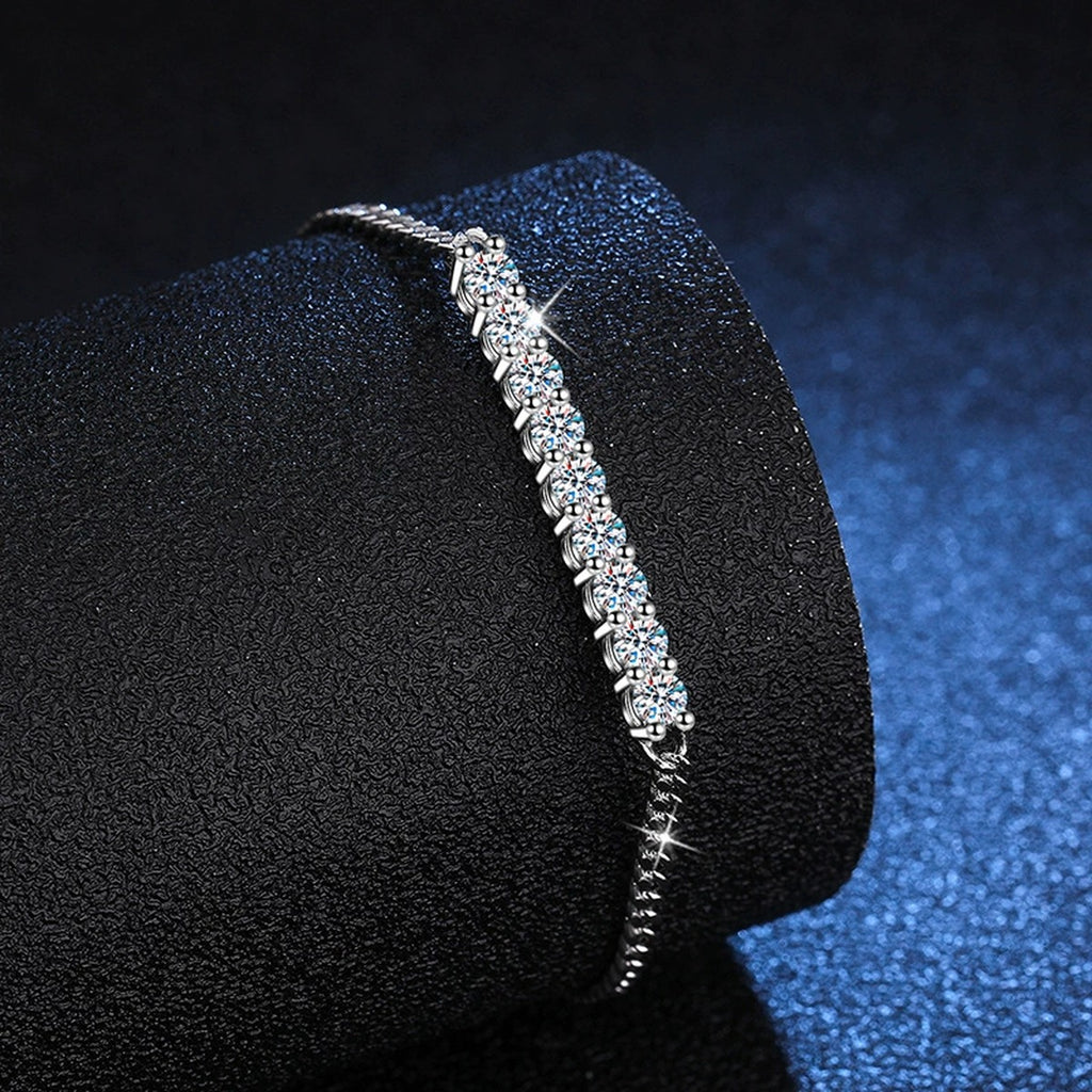 Moissanite Bar Tennis Bracelet close-up bracelet detail showing chain, setting, and stone placement