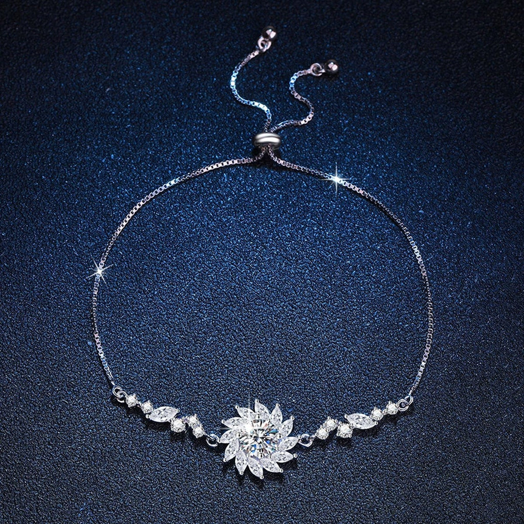 Starburst Moissanite Chain Bracelet with CZ close-up detail showing chain, clasp, and stone placement