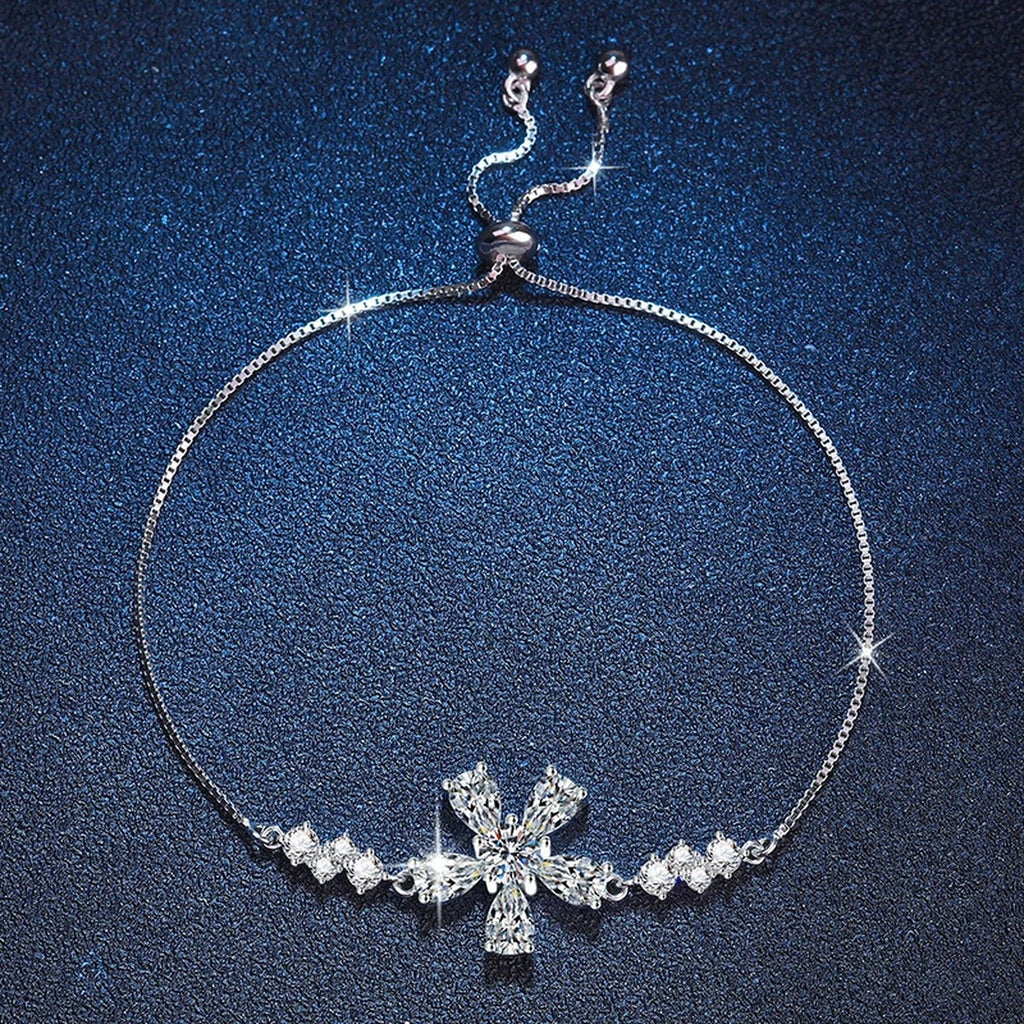 Snowflake Moissanite Chain Bracelet with CZ close-up detail showing chain, clasp, and stone placement