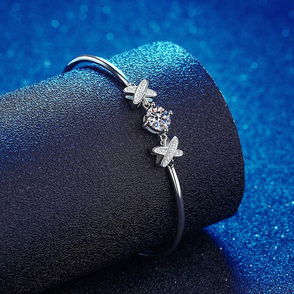 Star Moissanite Chain Bracelet with CZ close-up detail showing chain, clasp, and stone placement