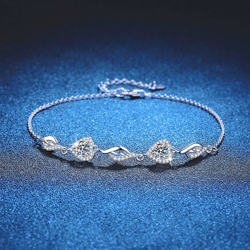 Graduated Moissanite Chain Bracelet with CZ close-up detail showing chain, clasp, and stone placement