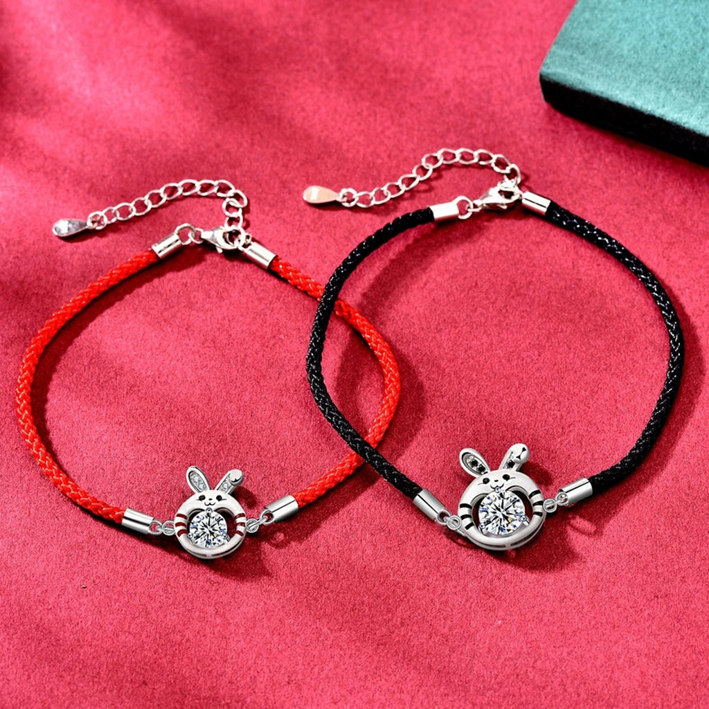 Rabbit Round Moissanite Couples Cord Bracelets with CZ in White Gold-Plated S925 Sterling Silver product detail view showing the moissanite setting, chain, and polished finish
