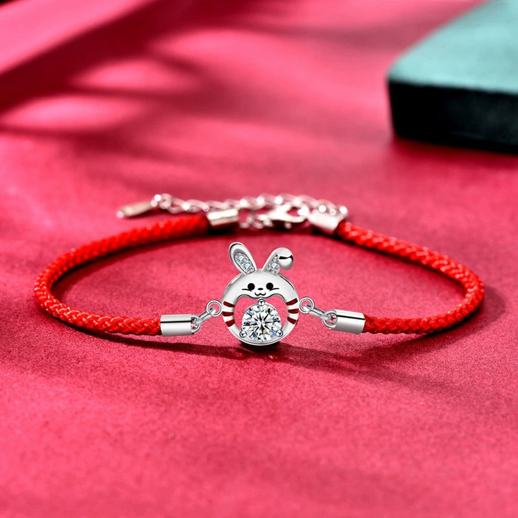 Rabbit Round Moissanite Couples Cord Bracelets with CZ in White Gold-Plated S925 Sterling Silver product detail view showing the moissanite setting, chain, and polished finish